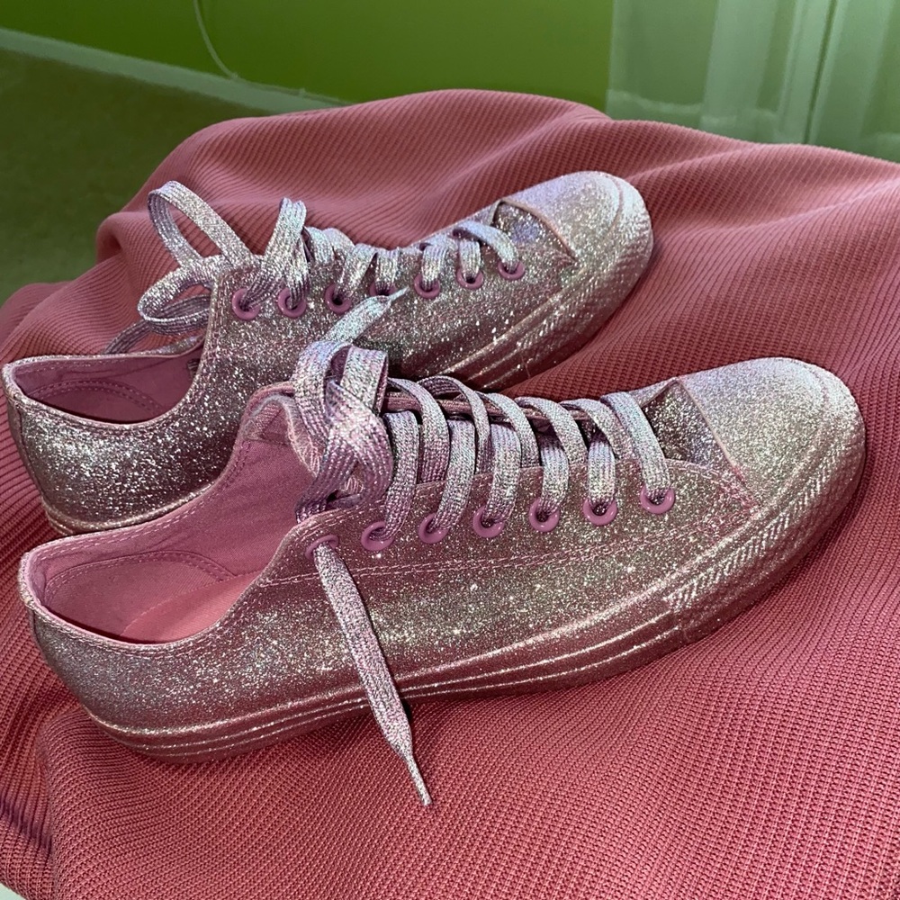 Pink Glitter converse